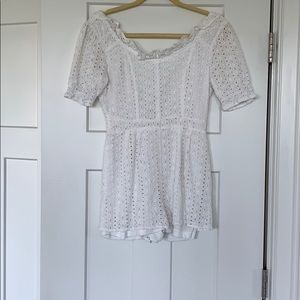Eyelet romper!
